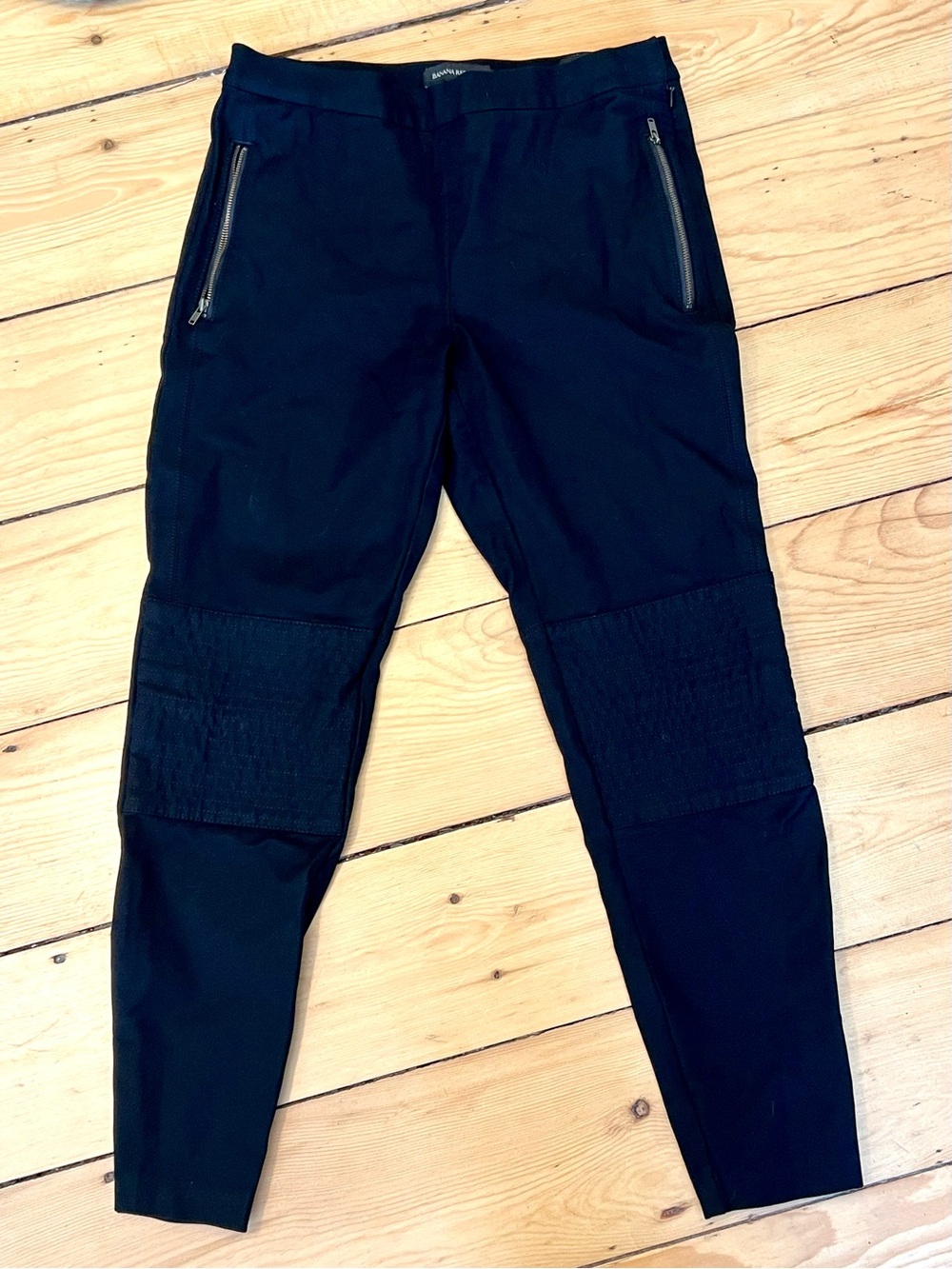Banana Republic black Devon Pants with moto details